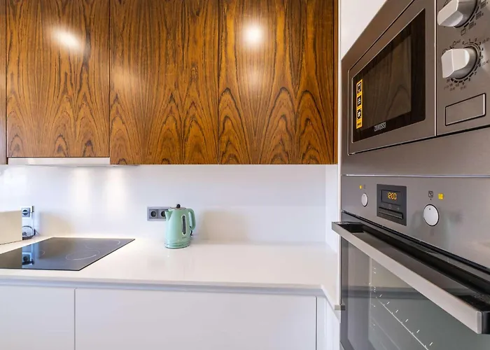 Apartment Riu - Close To Bars Shops And Restaurants *